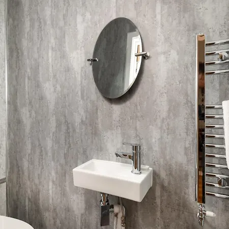 Country house Four Oaks